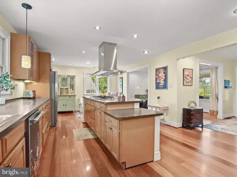 Kitchen - 4932 Jenkins Ln, Baldwin, MD 21013 photo 3 of 6