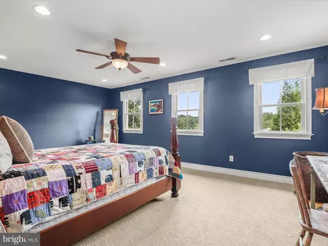 Bedroom - 4932 Jenkins Ln, Baldwin, MD 21013 photo 2 of 7