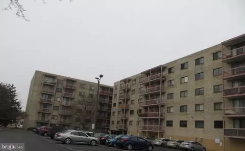 130 Slade Ave #301, Pikesville, MD 21208