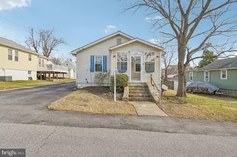 1264 Vogt Ave, Halethorpe, MD 21227