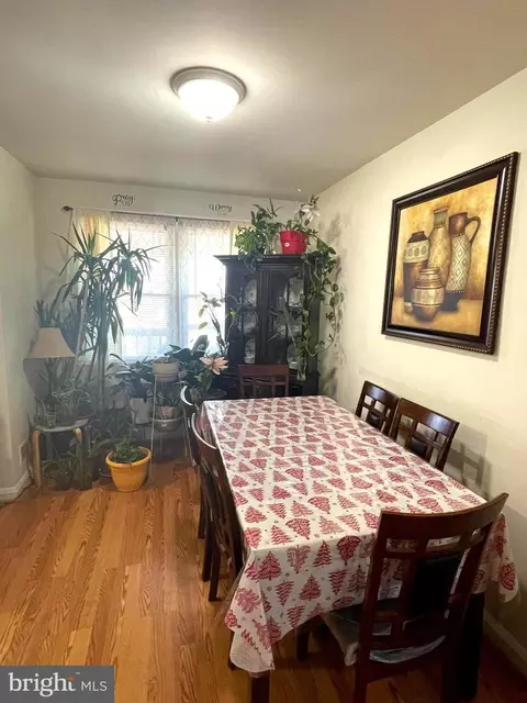 Dining - 7306 Conley St, Baltimore, MD 21224 photo 2 of 2