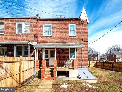 128 Malbrook Rd, Baltimore, MD 21229 photo 27