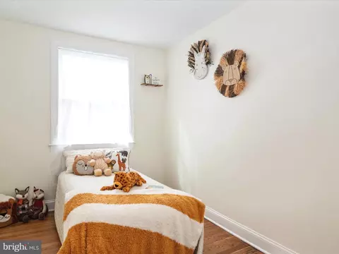 128 Malbrook Rd, Baltimore, MD 21229 photo 13