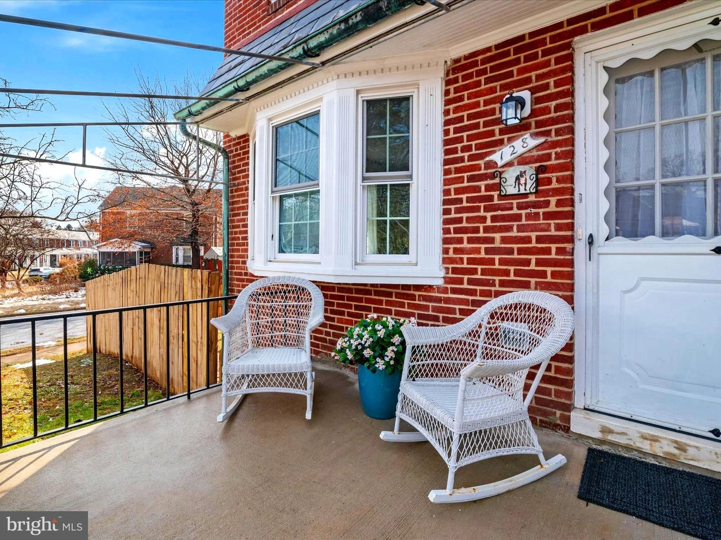 128 Malbrook Rd, Baltimore, MD 21229 photo 1