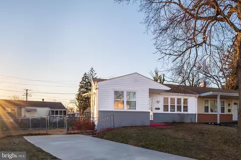 4 Wild Cherry Ct, Baltimore, MD 21244