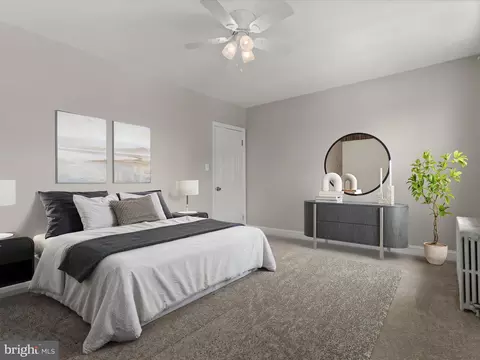 Bedroom - 915 Maiden Choice Ln, Baltimore, MD 21229 photo 1 of 5
