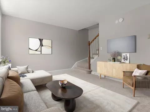 Living - 915 Maiden Choice Ln, Baltimore, MD 21229 photo 1 of 6