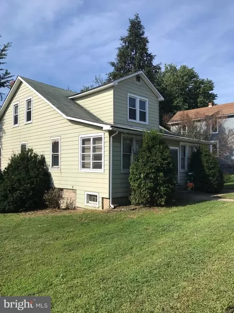 Exterior - 35 3rd Ave, Halethorpe, MD 21227 photo 1 of 1