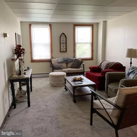 Living - 35 3rd Ave, Halethorpe, MD 21227 photo 1 of 1