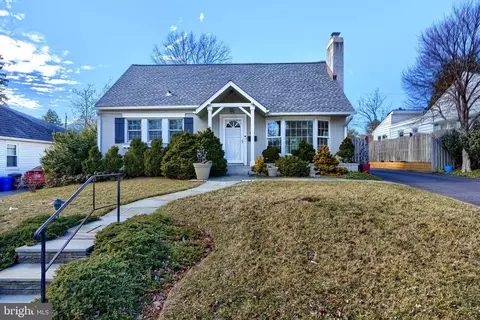 628 Piccadilly, Towson, MD 21204