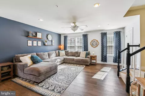 9955 Ravenhurst Rd, Middle River, MD 21220 photo 18
