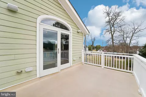 Exterior - 1235 Engleberth Rd, Essex, MD 21221 photo 9 of 13