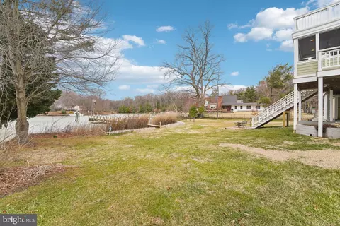 Exterior - 1235 Engleberth Rd, Essex, MD 21221 photo 11 of 13