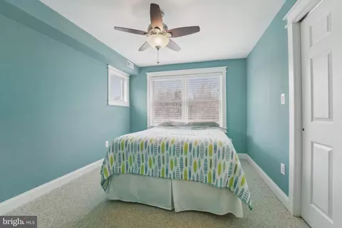 Bedroom - 1235 Engleberth Rd, Essex, MD 21221 photo 3 of 4