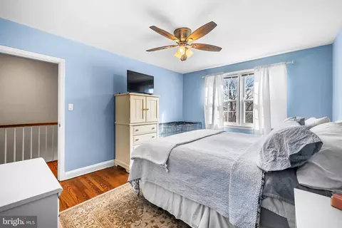 Bedroom - 7032 Heathfield Rd, Baltimore, MD 21212 photo 2 of 4