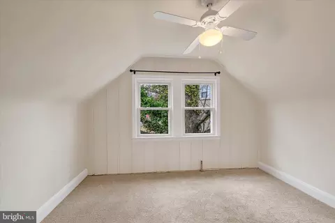 Bedroom - 301 Willow Ave, Baltimore, MD 21206 photo 4 of 7