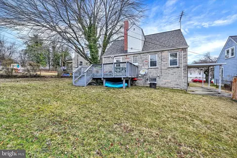 Exterior - 301 Willow Ave, Baltimore, MD 21206 photo 4 of 5