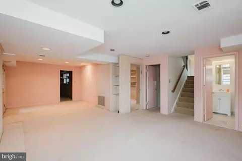 Living - 6604 Linco Ave, Baltimore, MD 21209 photo 1 of 3