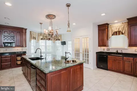 Kitchen - 6604 Linco Ave, Baltimore, MD 21209 photo 1 of 6