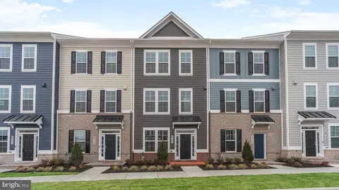 6527 Greenleigh Ave, Middle River, MD 21220