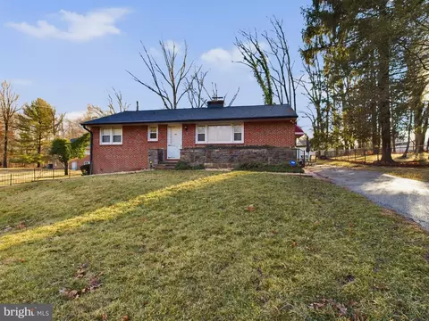 7019 Rockridge Rd, Pikesville, MD 21207