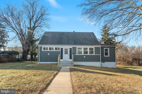 740 Silver Creek Rd, Pikesville, MD 21208