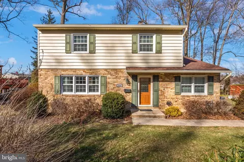 208 Walgrove Rd, Reisterstown, MD 21136