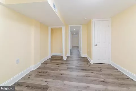 Entry Way - 5803 Gambrill Rd, White Marsh, MD 21162 photo 7 of 7