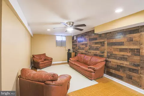 5903 Twilight Ct, Baltimore, MD 21206 photo 29