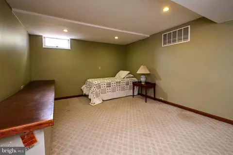 Bedroom - 17204 Hunter Green Rd, Upperco, MD 21155 photo 9 of 11