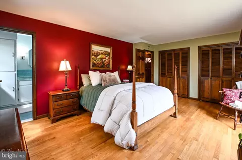 Bedroom - 17204 Hunter Green Rd, Upperco, MD 21155 photo 1 of 11