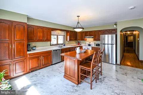 Kitchen - 17204 Hunter Green Rd, Upperco, MD 21155 photo 1 of 3