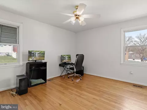 Bedroom - 1543 S Rolling Rd, Halethorpe, MD 21227 photo 1 of 6