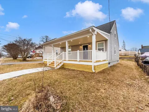 Exterior - 2812 Manoff Rd, Halethorpe, MD 21227 photo 9 of 13
