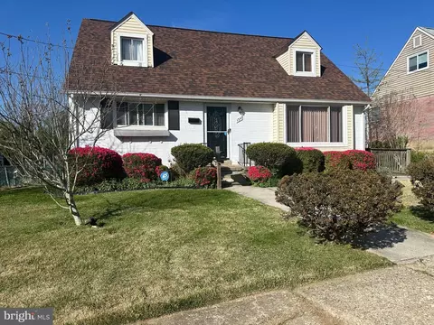 1347 Sudvale Rd, Pikesville, MD 21208