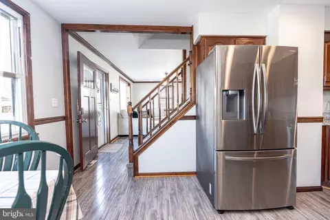 Entry Way - 3502 Loganview Dr, Dundalk, MD 21222 photo 2 of 2