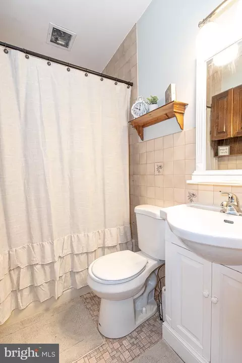Bath - 3502 Loganview Dr, Dundalk, MD 21222 photo 4 of 4