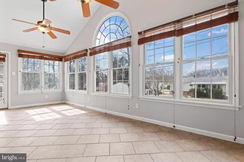 Entry Way - 516 Nollmeyer Rd, Middle River, MD 21220 photo 2 of 5