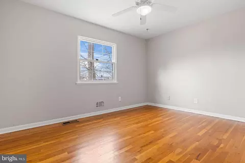 Bedroom - 516 Nollmeyer Rd, Middle River, MD 21220 photo 1 of 11