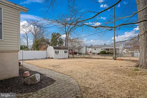 Exterior - 516 Nollmeyer Rd, Middle River, MD 21220 photo 4 of 9