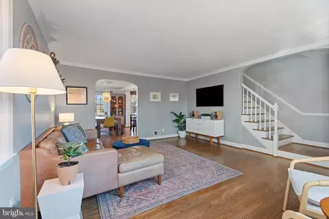 330 Dumbarton Rd, Baltimore, MD 21212 photo 2