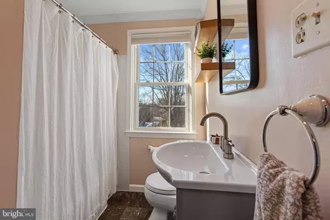 330 Dumbarton Rd, Baltimore, MD 21212 photo 21