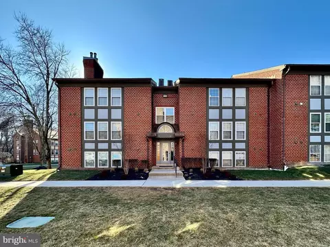 13 B Pipe Hill Ct #B, Baltimore, MD 21209