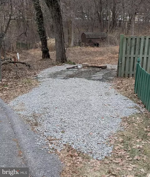 32 Pleasant Hill Rd, Owings Mills, MD 21117