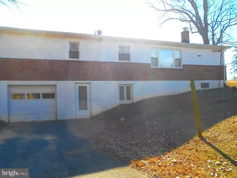 Exterior - 16746 Ridge Rd, Upperco, MD 21155 photo 1 of 2