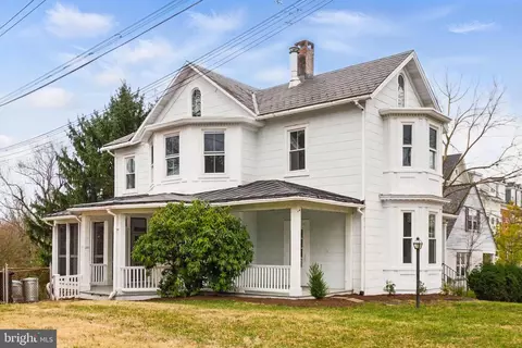 16 Linden Ter, Towson, MD 21286