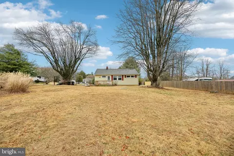 Exterior - 5403 5th Ave, Upperco, MD 21155 photo 3 of 3