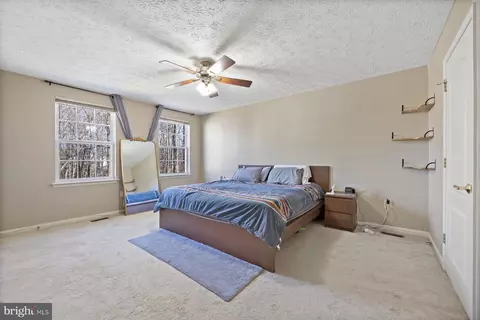Bedroom - 1 Dovefield Rd, Perry Hall, MD 21128 photo 2 of 3