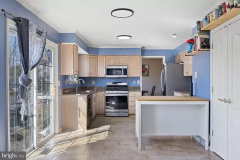 Kitchen - 1 Dovefield Rd, Perry Hall, MD 21128 photo 2 of 3