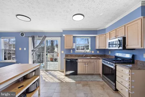 Kitchen - 1 Dovefield Rd, Perry Hall, MD 21128 photo 3 of 3